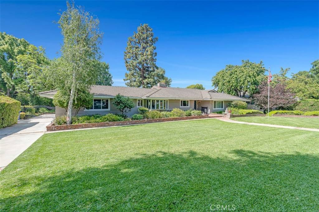 Upland, CA 91786,252 W 15th ST