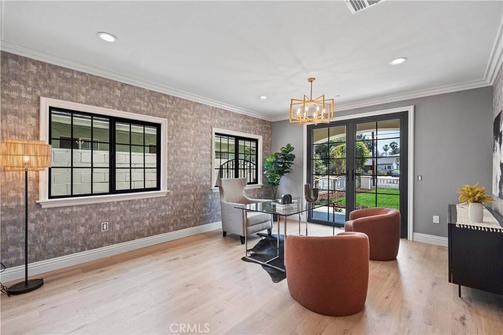 Arcadia, CA 91006,1935 S 6th AVE