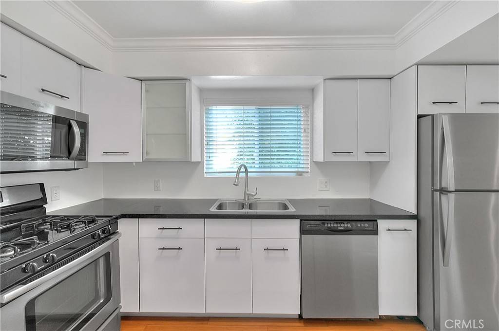 North Hollywood, CA 91601,11154 Huston ST #7