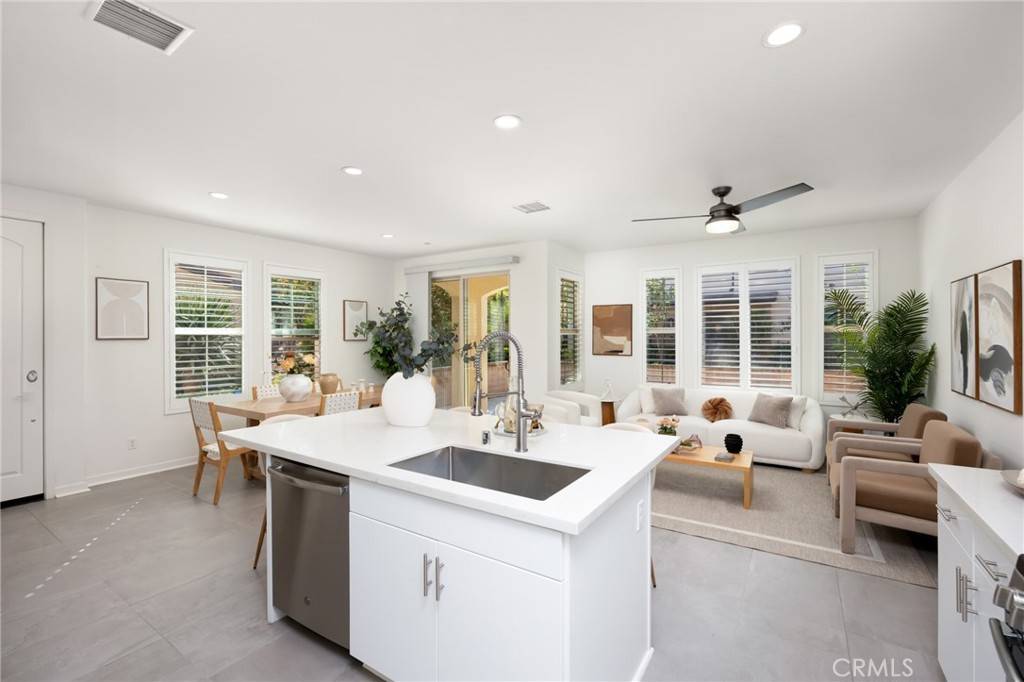 Lake Forest, CA 92630,26 Prominence