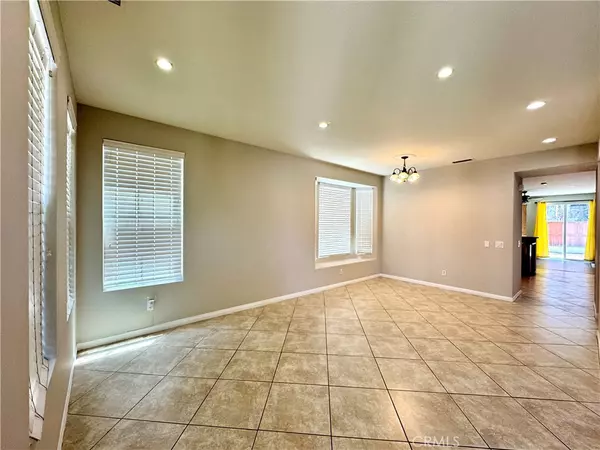 Yorba Linda, CA 92886,17068 Camino Galvez