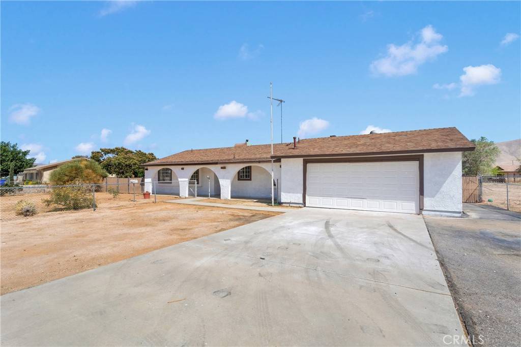 Apple Valley, CA 92308,21229 Balsa ST