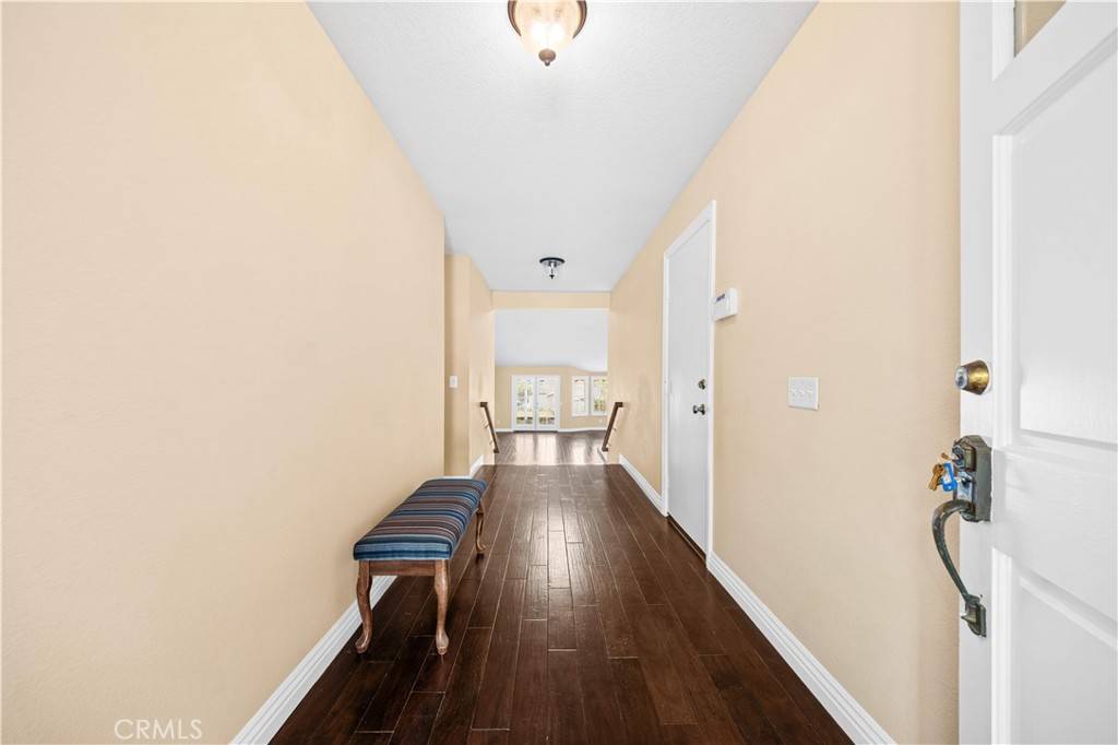 Yorba Linda, CA 92886,4152 Beech AVE