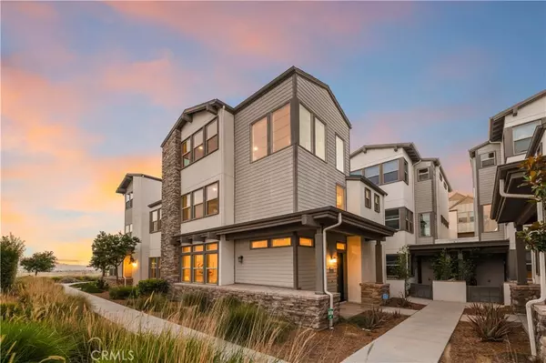 104 Spectacle, Irvine, CA 92618