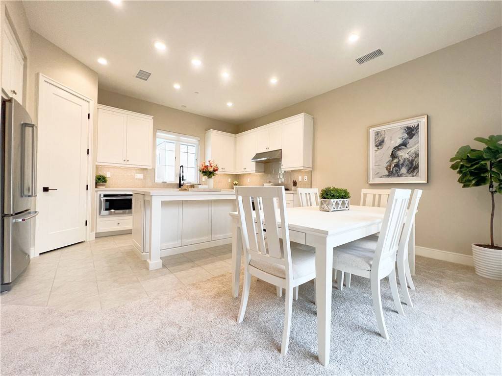 Irvine, CA 92618,115 Montero