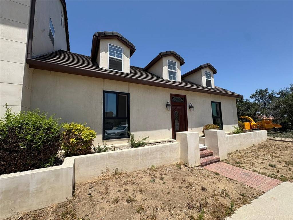 Diamond Bar, CA 91765,2646 Broken Feather LN