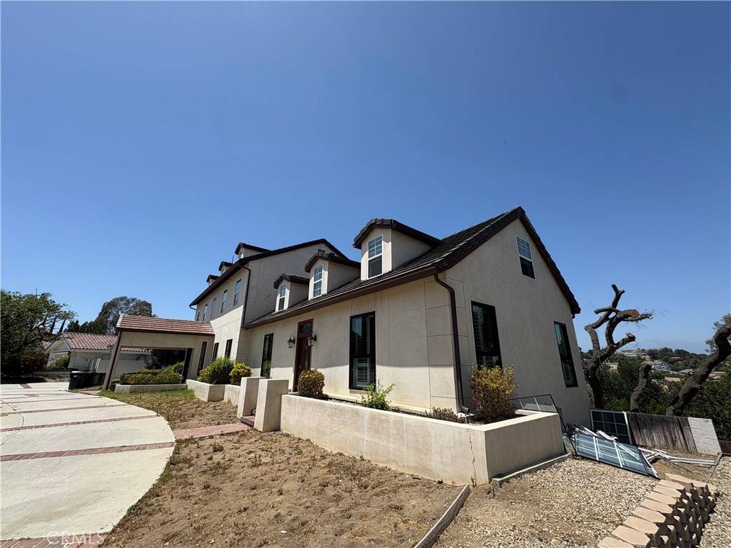 Diamond Bar, CA 91765,2646 Broken Feather LN
