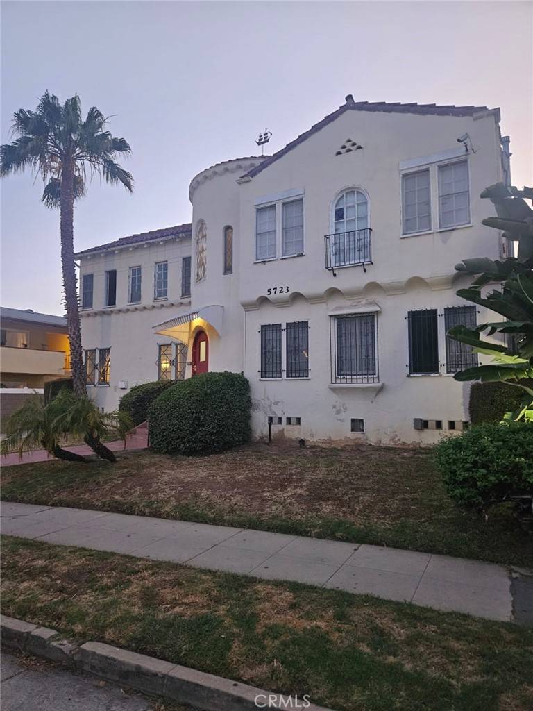 Los Angeles, CA 90032,5723 Huntington DR N #7