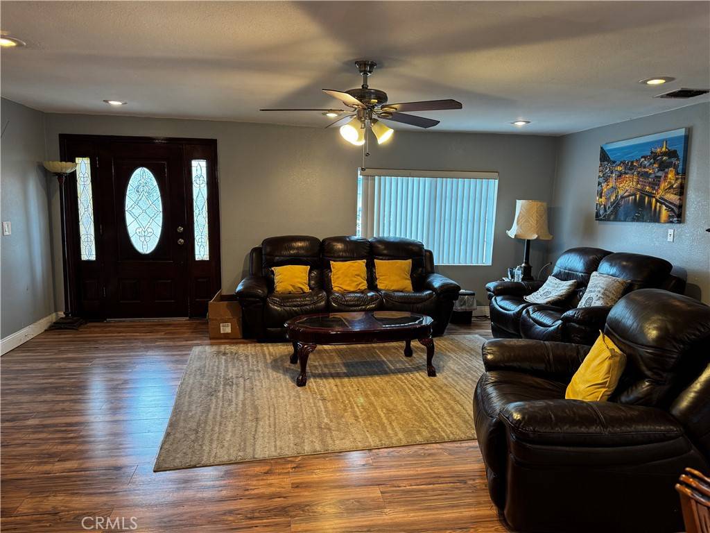 El Monte, CA 91732,12145 Wanda ST