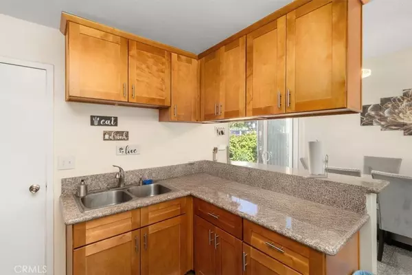 Monterey Park, CA 91754,800 W El Repetto Dr