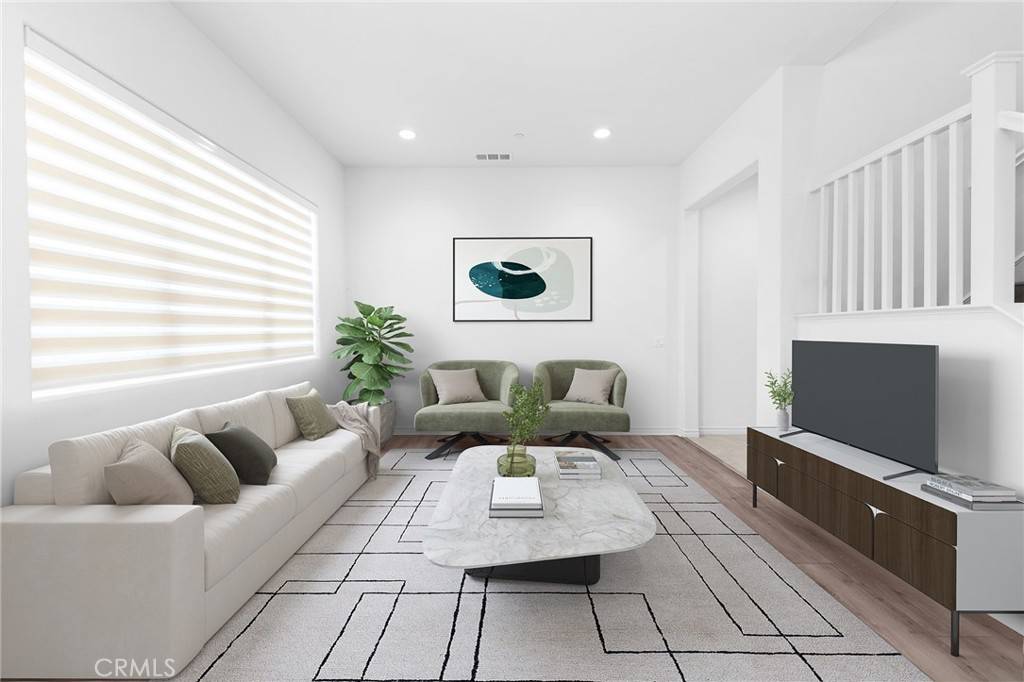 Glendora, CA 91740,930 E Wonder LN