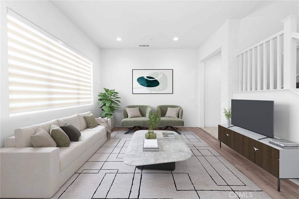 Glendora, CA 91740,930 E Wonder LN