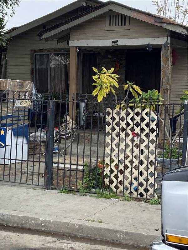 Compton, CA 90222,2623 E 127th ST