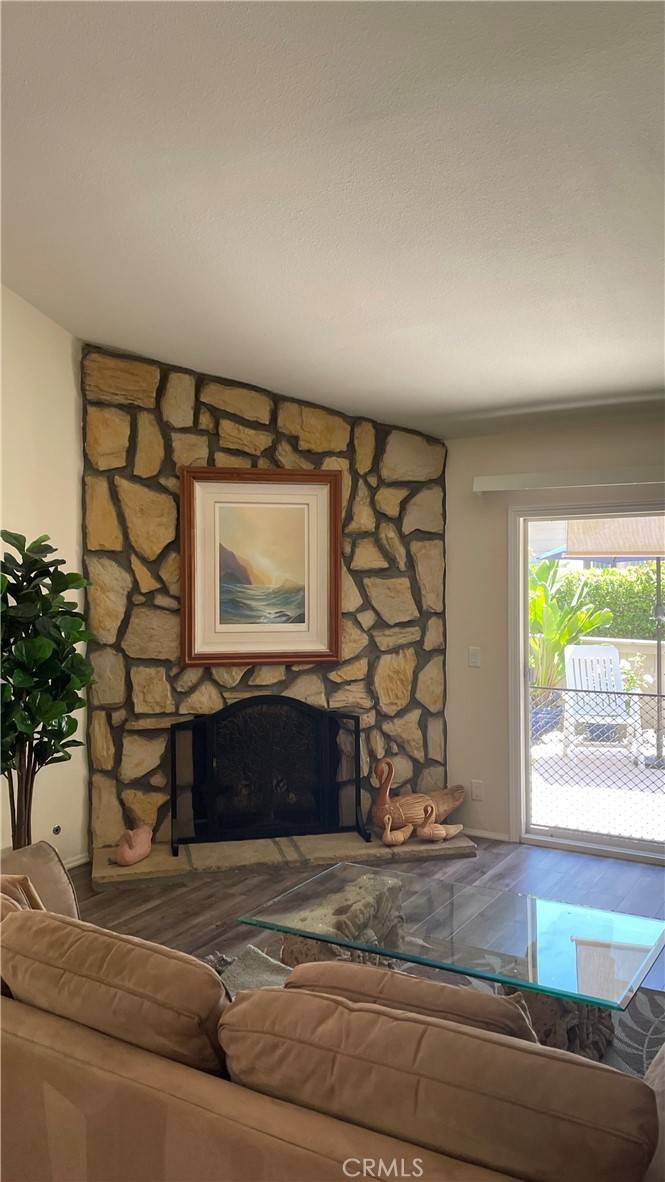 Irvine, CA 92604,20 Park