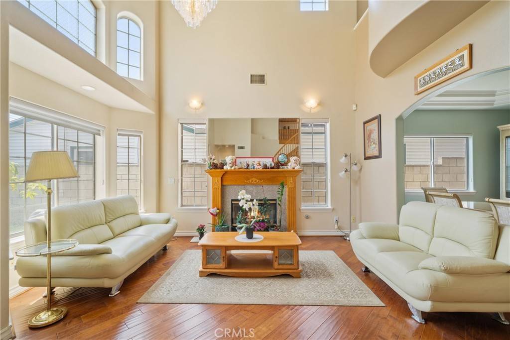 San Gabriel, CA 91775,5939 N Vista ST