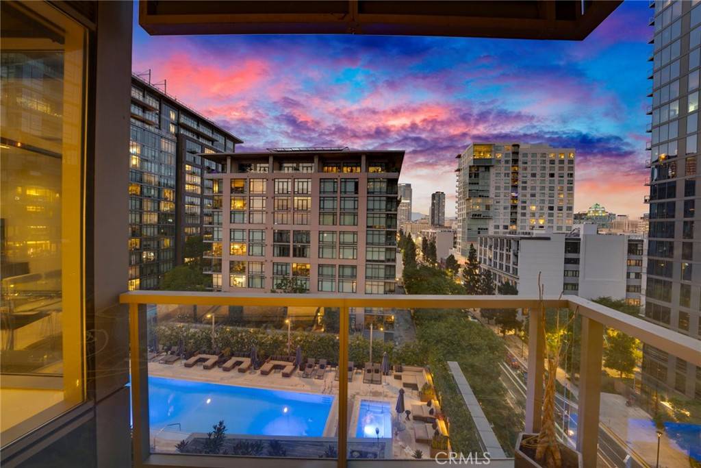 Los Angeles, CA 90015,1155 S Grand AVE #1017