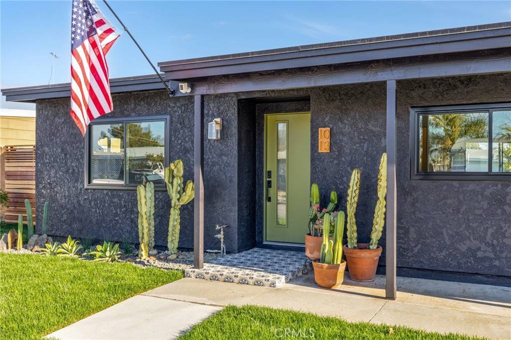 Oceanside, CA 92058,1013 Santa Anita ST