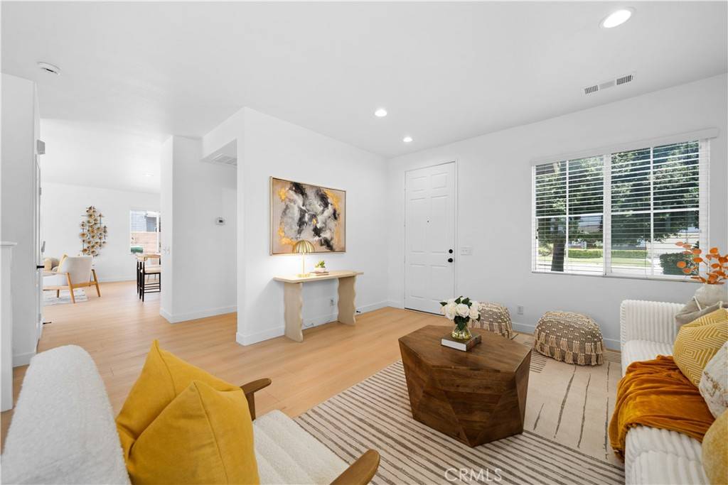Eastvale, CA 92880,6375 Hereford LN
