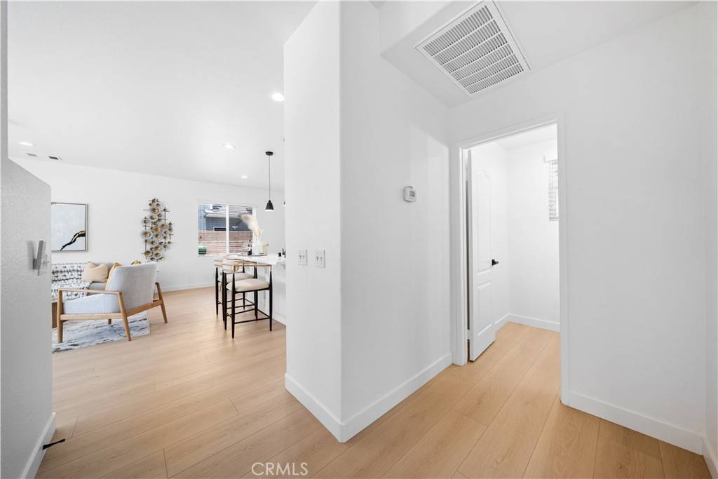 Eastvale, CA 92880,6375 Hereford LN