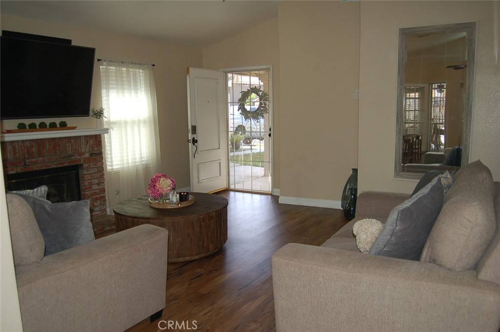 Fontana, CA 92337,15444 Old Castle RD