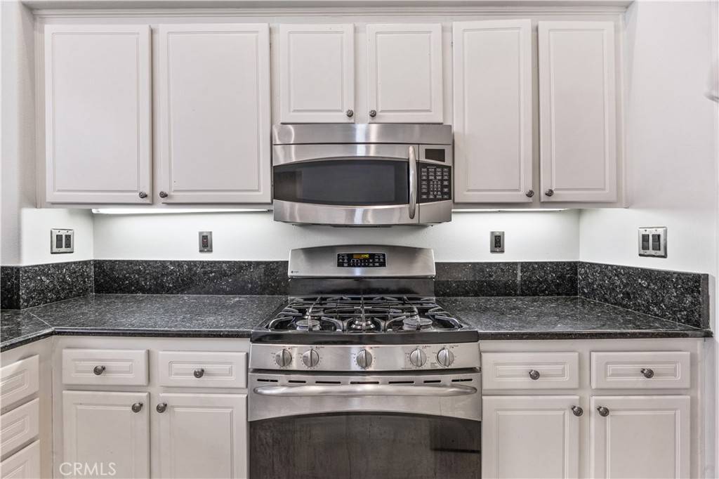 Irvine, CA 92606,2702 Ladrillo Aisle #45