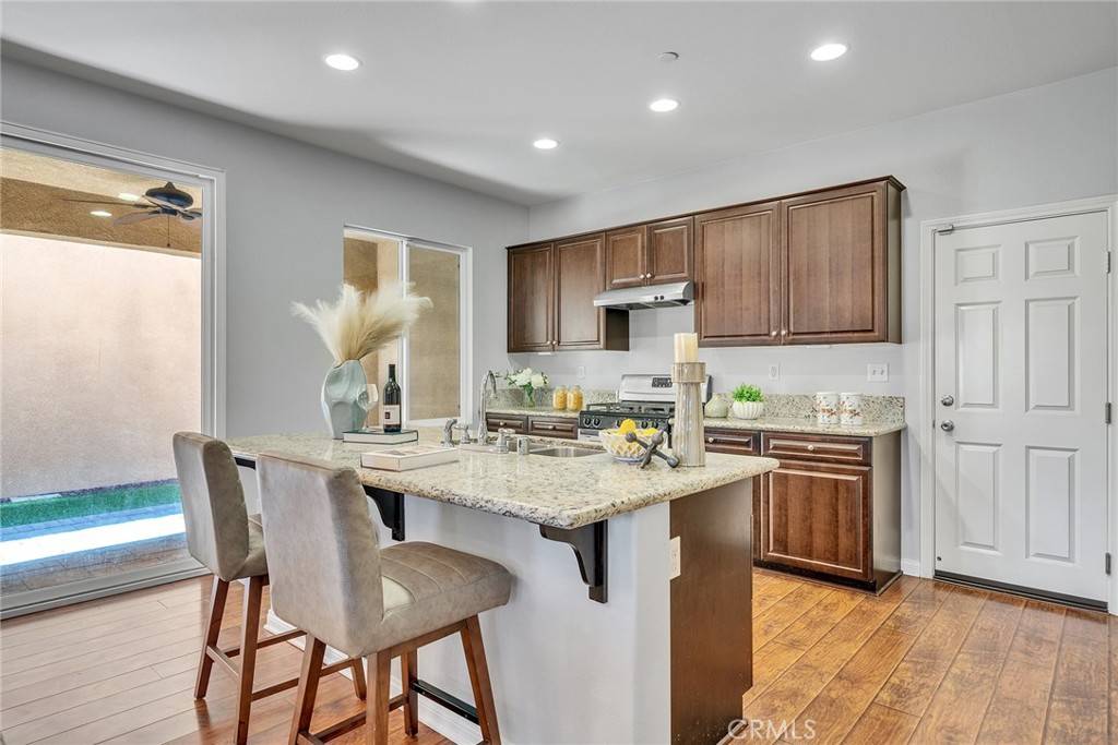 Eastvale, CA 92880,7265 Enclave DR