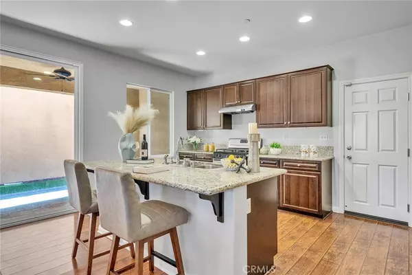 Eastvale, CA 92880,7265 Enclave DR
