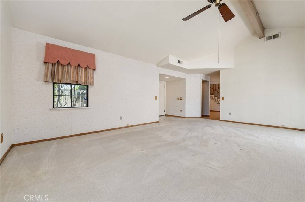 Diamond Bar, CA 91765,22928 Estoril DR #5