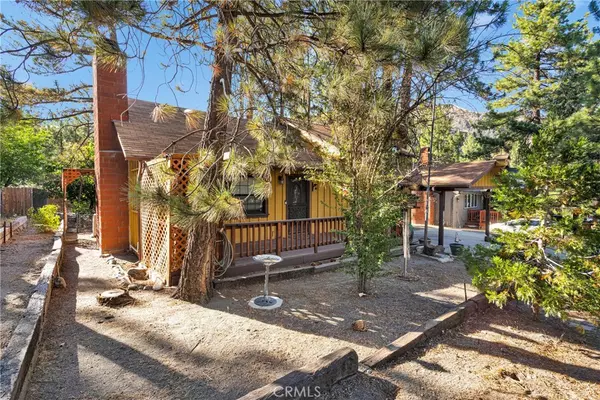 Wrightwood, CA 92397,5744 Heath Creek DR
