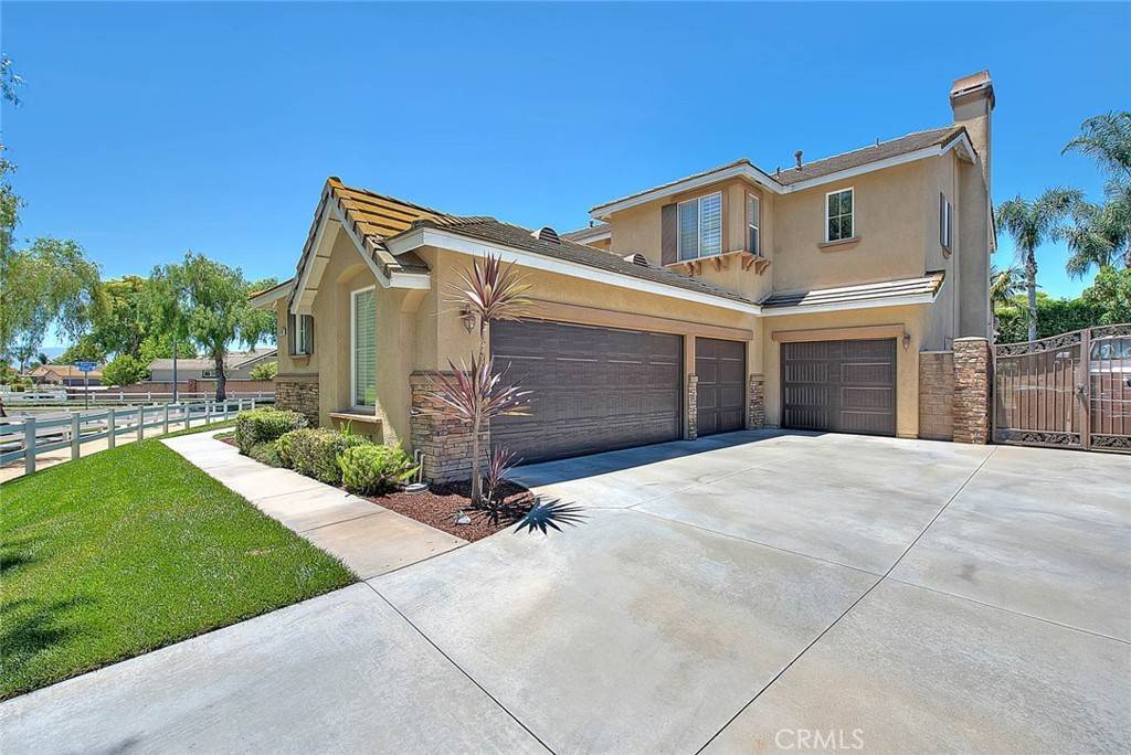 Chino, CA 91710,14182 Whitebark AVE