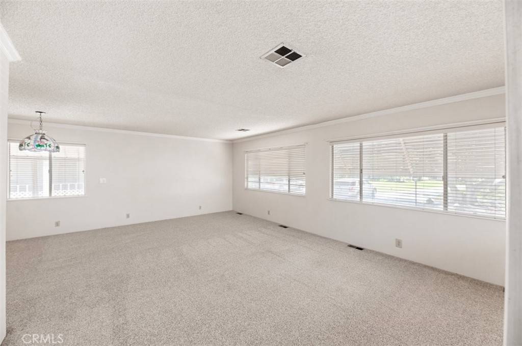 Riverside, CA 92505,4000 Pierce ST #334