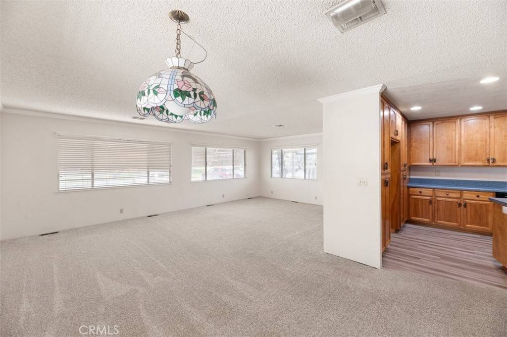 Riverside, CA 92505,4000 Pierce ST #334
