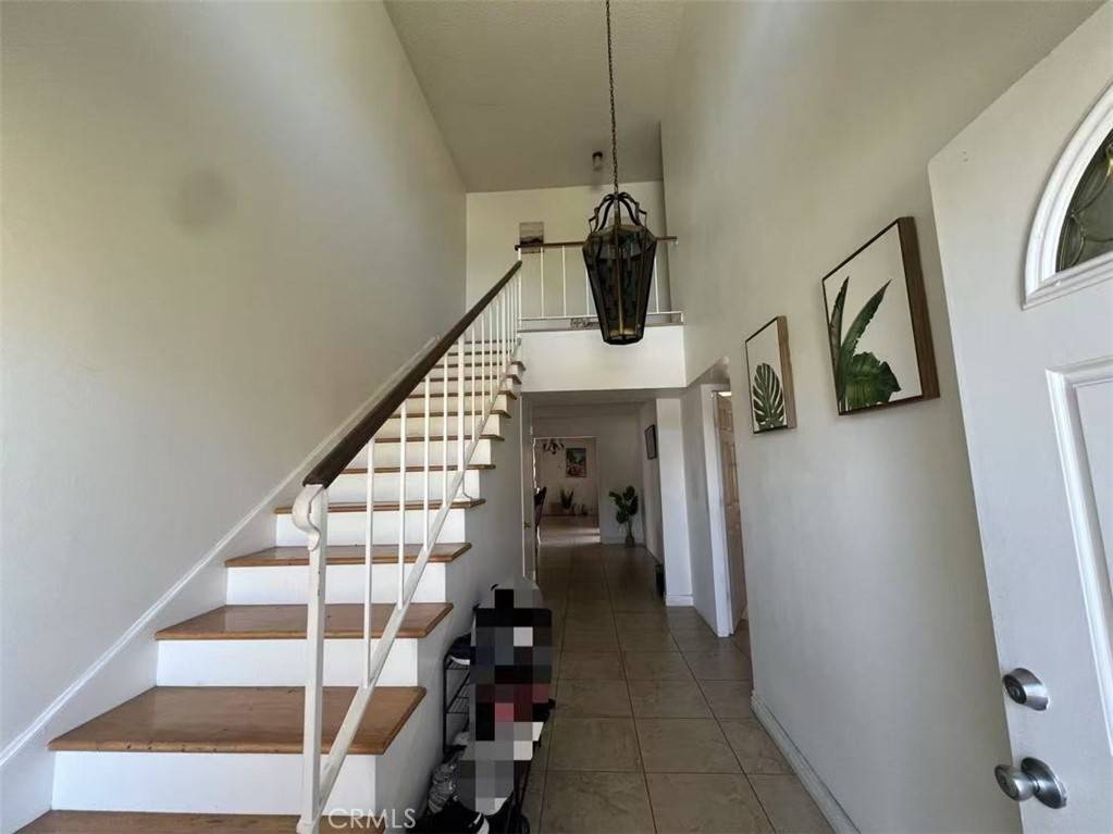 Walnut, CA 91789,20750 Earlgate ST