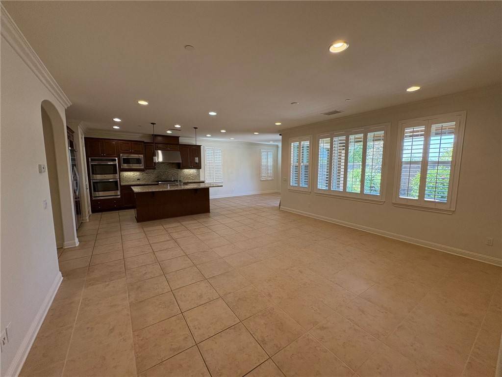 Yorba Linda, CA 92886,20292 Chianti CT
