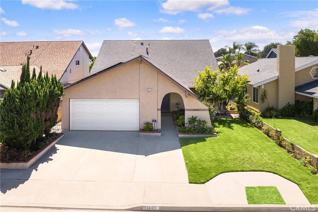 11685 Lakia DR, Cypress, CA 90630