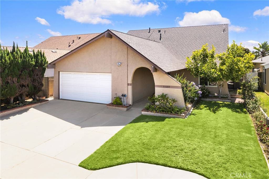 Cypress, CA 90630,11685 Lakia DR