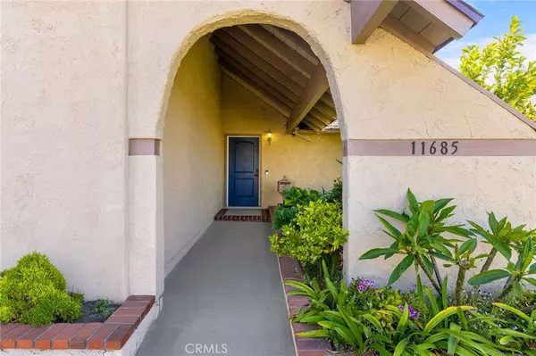 Cypress, CA 90630,11685 Lakia DR