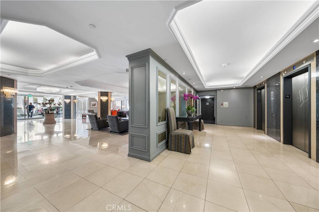 Los Angeles, CA 90024,10660 Wilshire BLVD #609