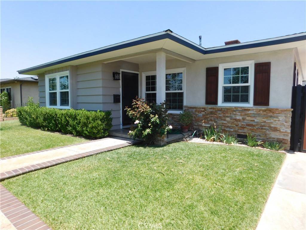 620 N La Sena AVE, West Covina, CA 91790