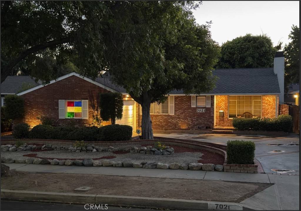 Van Nuys, CA 91406,7021 Shoshone AVE
