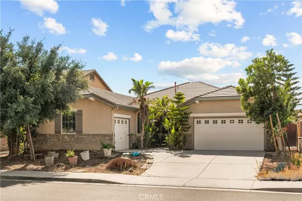 Jurupa Valley, CA 91752,5599 Skimmer DR