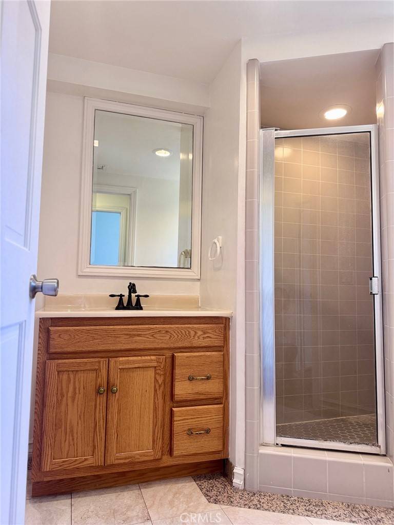 Alhambra, CA 91803,1809 S 5th ST