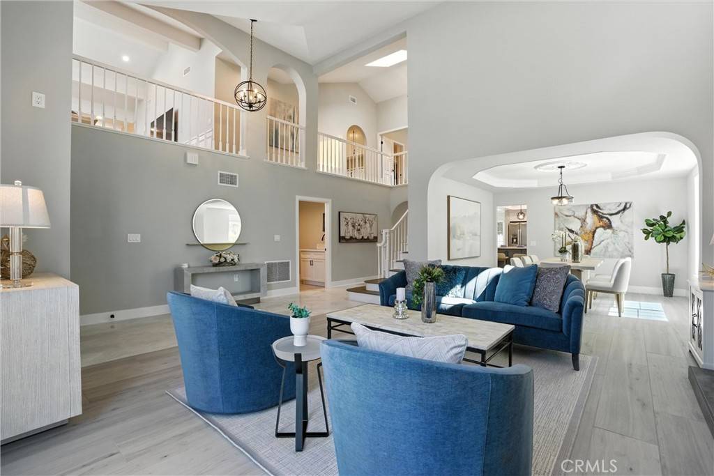 Yorba Linda, CA 92887,20455 Via Canarias