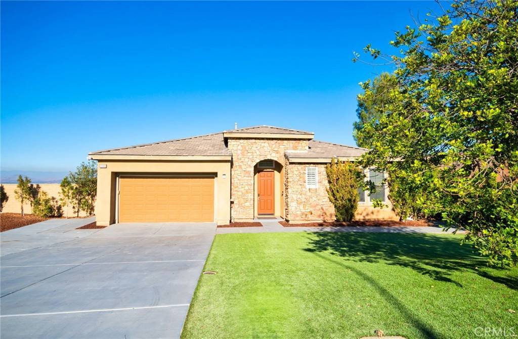 Riverside, CA 92503,15446 Skyridge DR