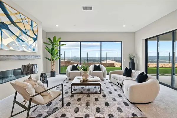 Porter Ranch, CA 91326,20150 W Marlow LN
