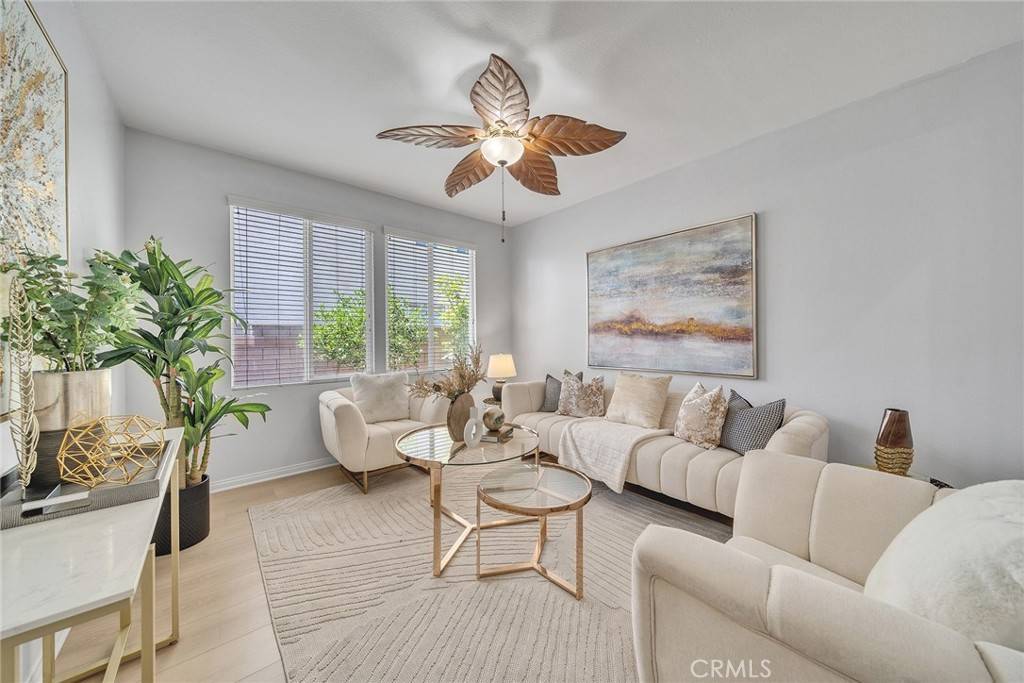 Eastvale, CA 92880,5722 Canoe DR