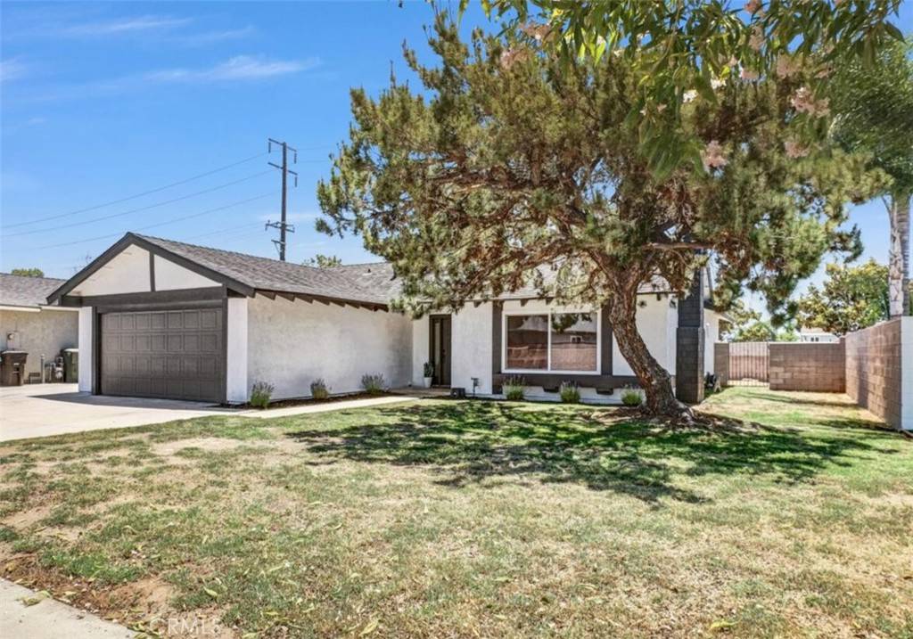1126 E Cherry Hill ST, Ontario, CA 91761