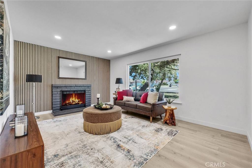 Ontario, CA 91761,1126 E Cherry Hill ST