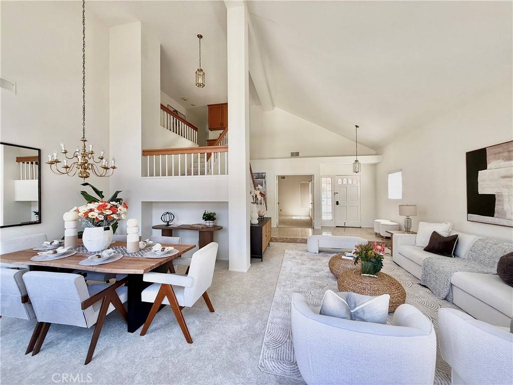 Irvine, CA 92614,18 Decente