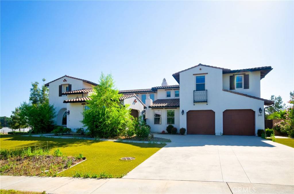 245 Snapdragon LN, Glendora, CA 91741